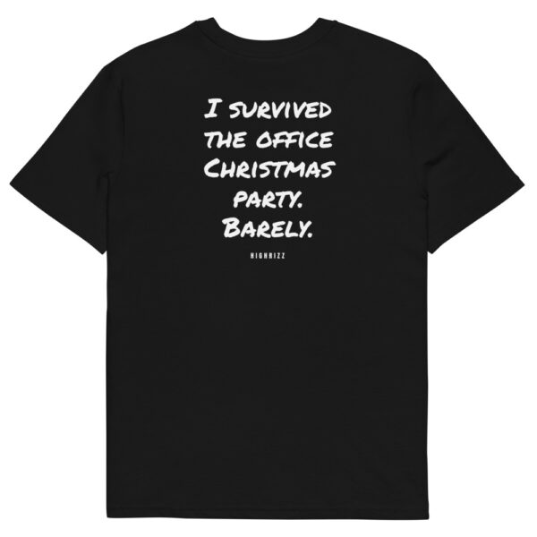 I survived the office Christmas party. Barely. Men's T-Shirt I survived the office Christmas party. Barely. Men's T-Shirt in black